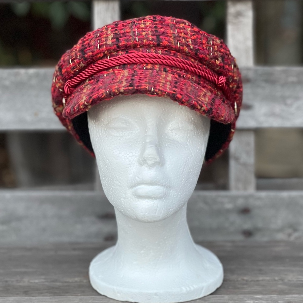 TRINA TURK Pink tweed newsboy hat - Picture 3 of 7